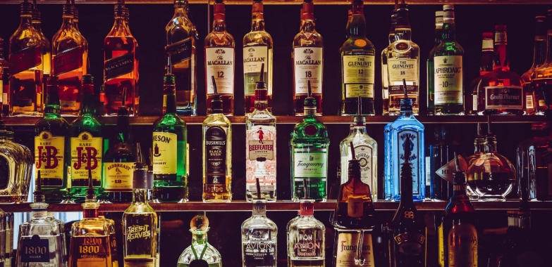 Qual Whisky Mais Caro do Mundo? O Top 10 de 2025 e Seus Segredos